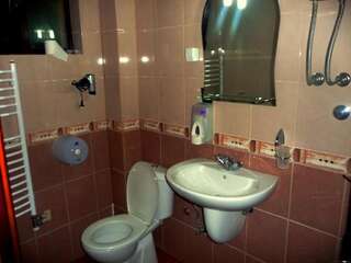 Отель Hotel Ambiente Подгорица Двухместный номер с 1 кроватью-9