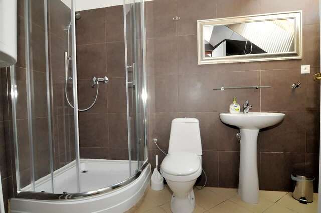 Отель Hotel Ambiente Подгорица-15