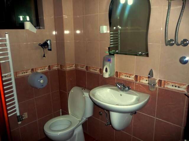 Отель Hotel Ambiente Подгорица-30